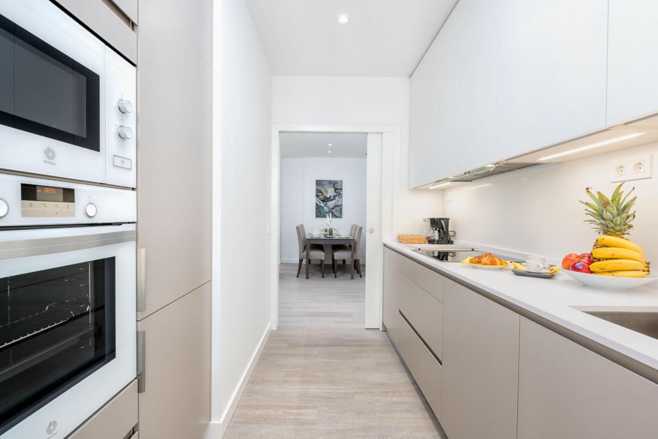 Merced Suites In Malaga By Solaga Holiday Homes Esterno foto