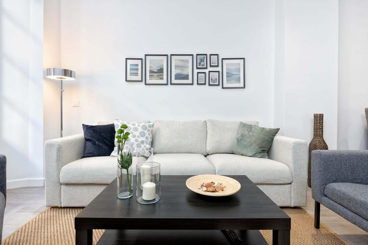 Merced Suites In Malaga By Solaga Holiday Homes Esterno foto