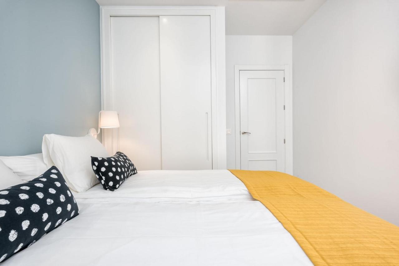 Merced Suites In Malaga By Solaga Holiday Homes Esterno foto