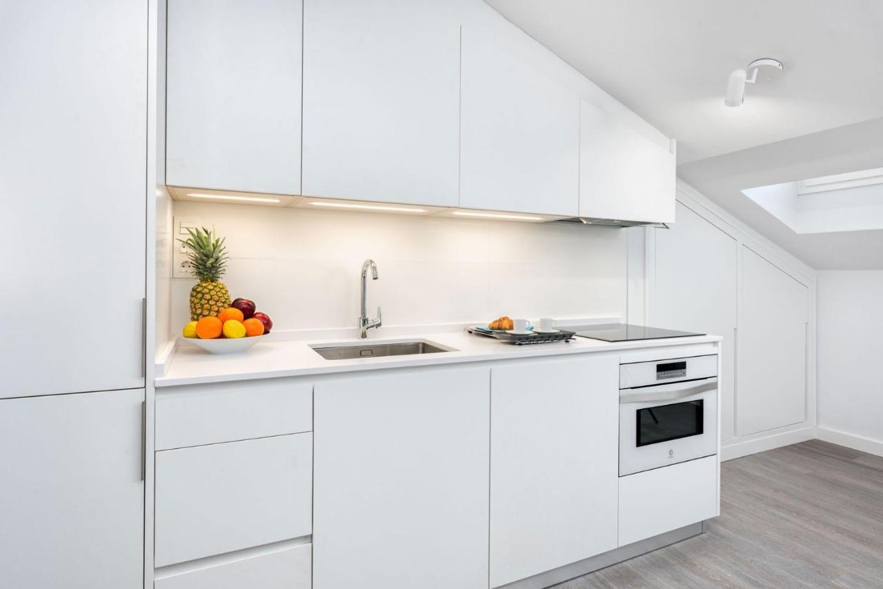 Merced Suites In Malaga By Solaga Holiday Homes Esterno foto