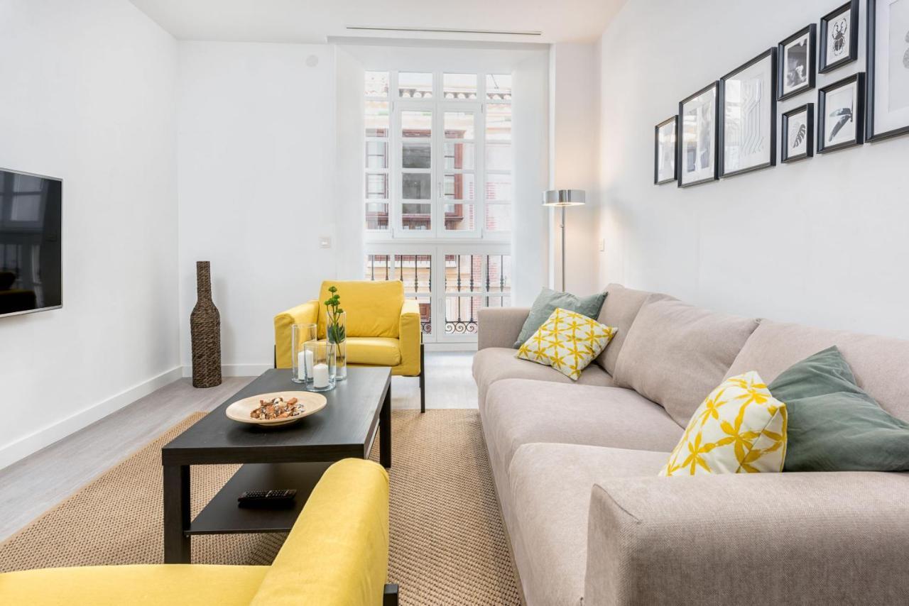 Merced Suites In Malaga By Solaga Holiday Homes Esterno foto