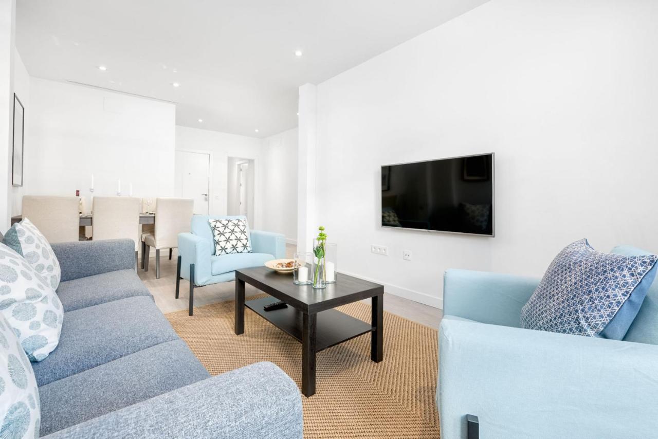 Merced Suites In Malaga By Solaga Holiday Homes Esterno foto