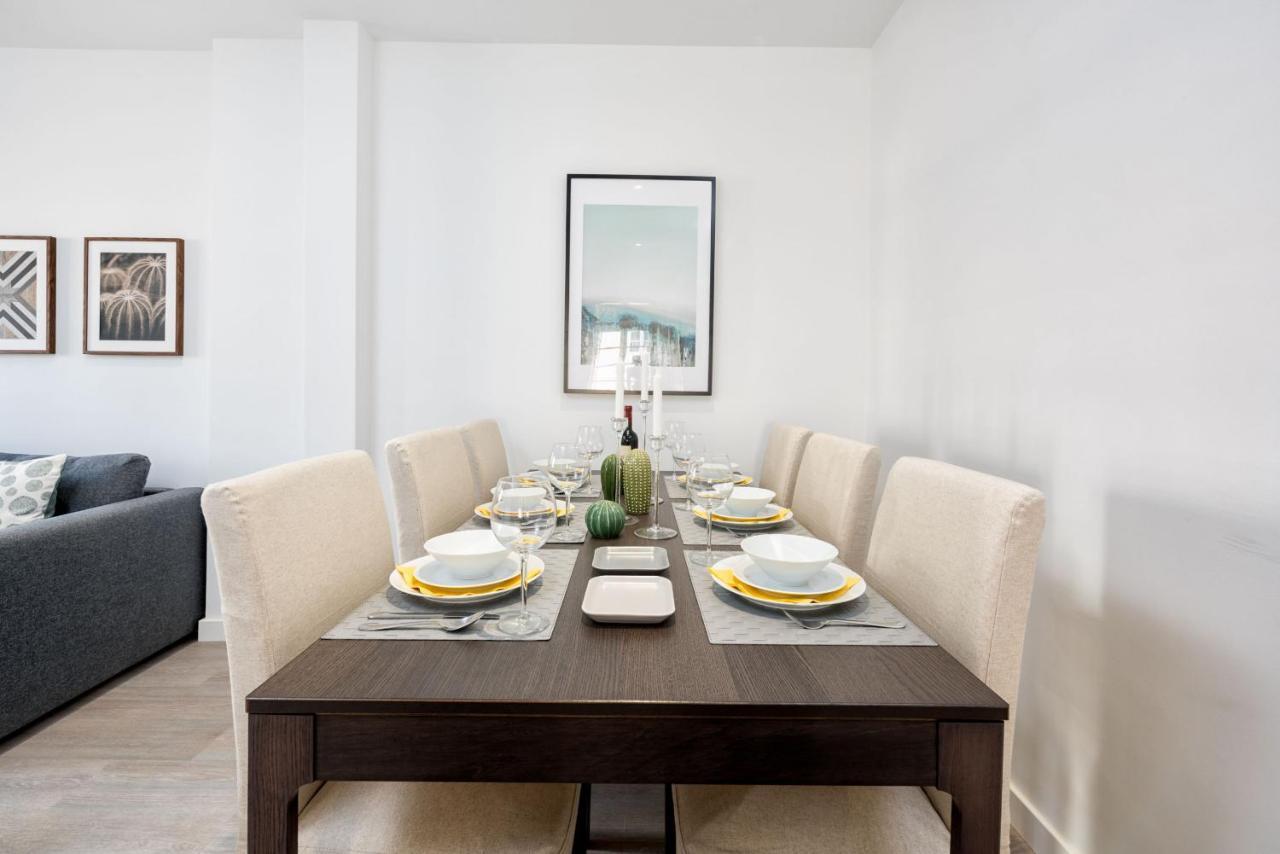 Merced Suites In Malaga By Solaga Holiday Homes Esterno foto