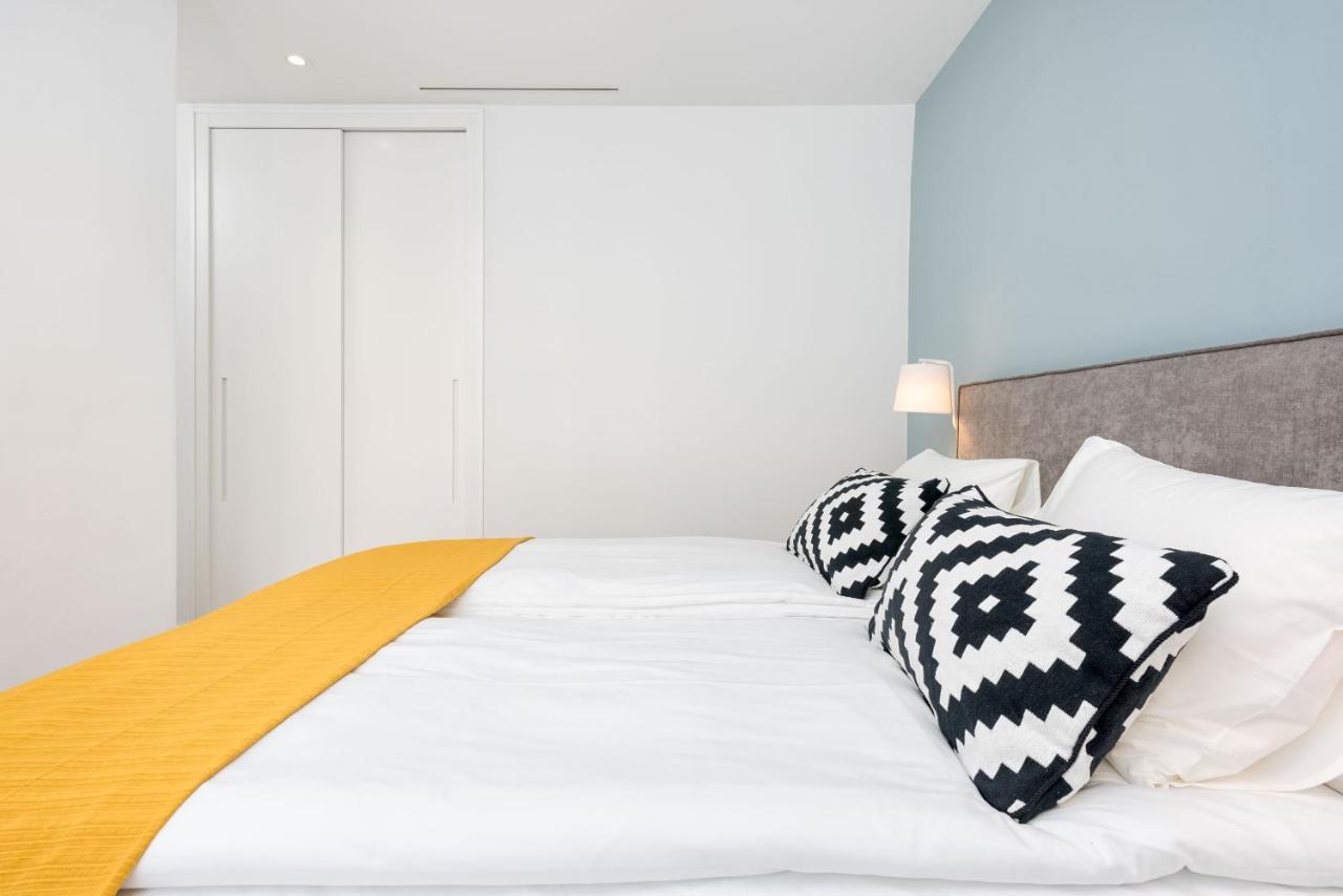 Merced Suites In Malaga By Solaga Holiday Homes Esterno foto