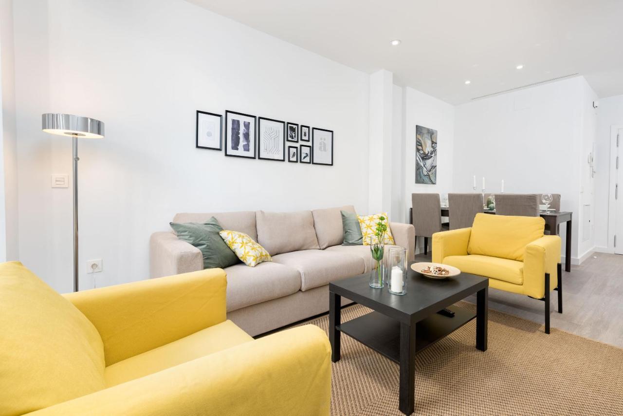 Merced Suites In Malaga By Solaga Holiday Homes Esterno foto